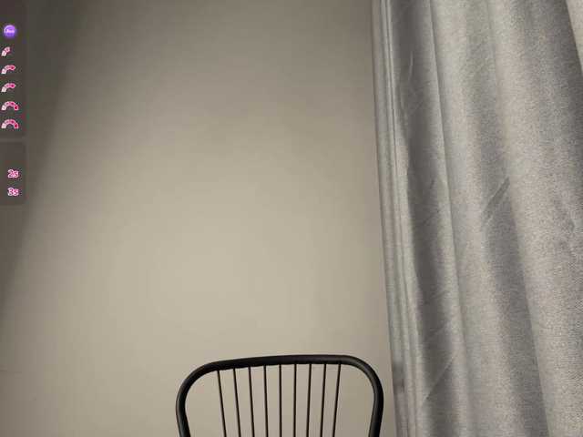 LupeVillari's BongaCams show and profile