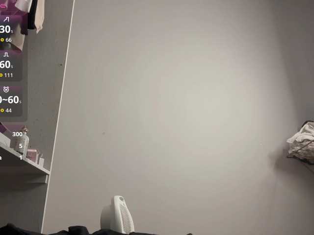 LupeVillari's BongaCams show and profile