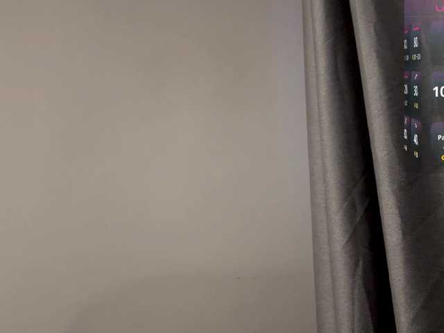 LupeVillari's BongaCams show and profile