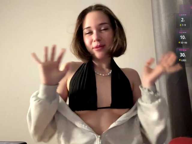 LupeVillari's BongaCams show and profile
