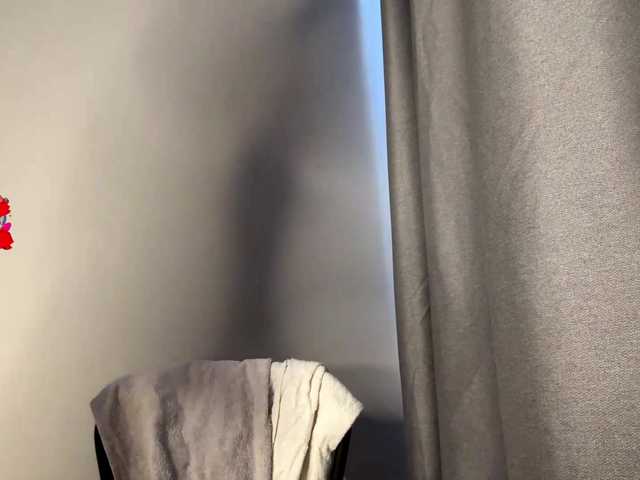 LupeVillari's BongaCams show and profile