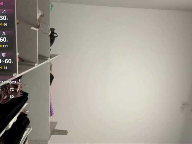 LupeVillari's BongaCams show and profile