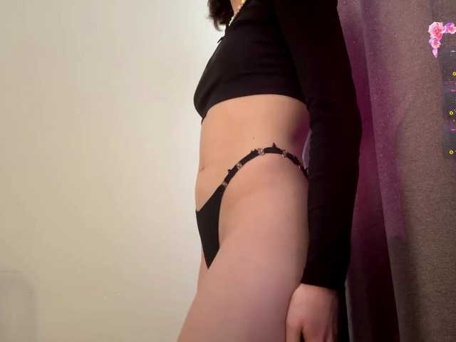 LupeVillari's BongaCams show and profile