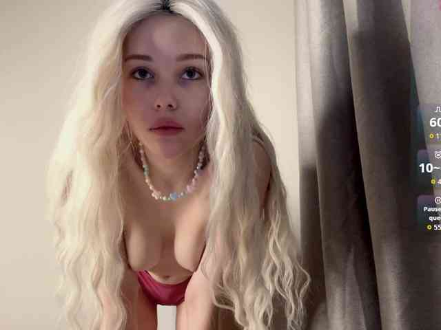 LupeVillari Live Webcam on BongaCams