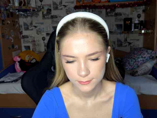 LuveniaMalena LuveniaMalena