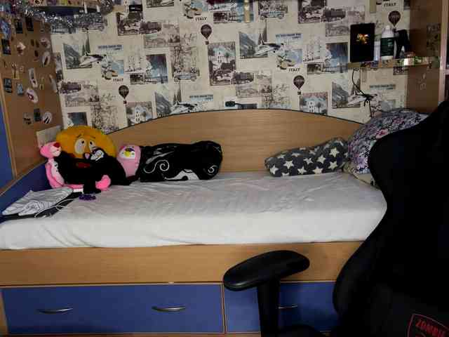 LuveniaMalena webcam