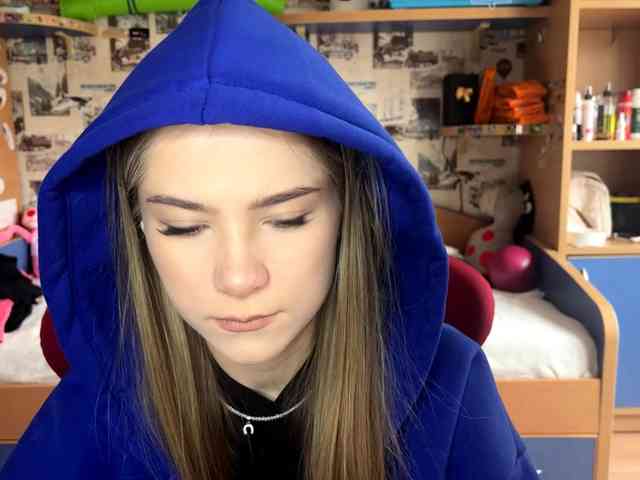 LuveniaMalena LuveniaMalena