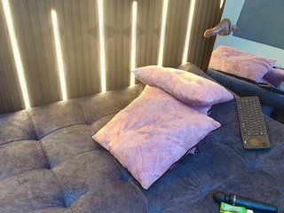 Scarlettaviebby Porn Show