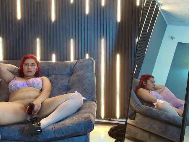 Scarlettaviebby webcam