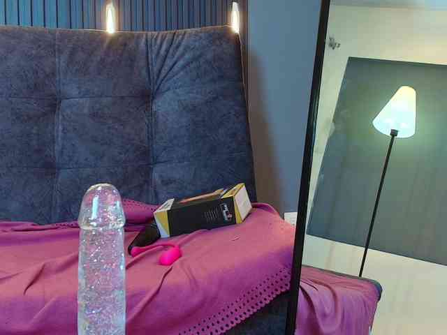 Scarlettaviebby webcam