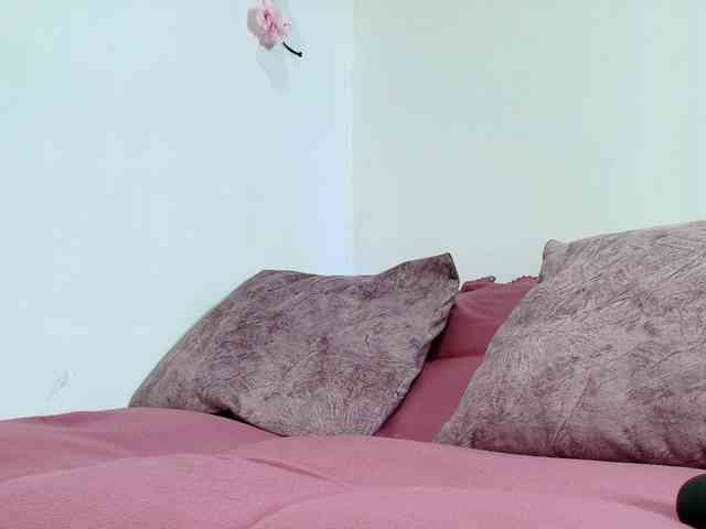 Scarlettaviebby webcam