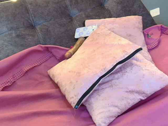 Scarlettaviebby webcam