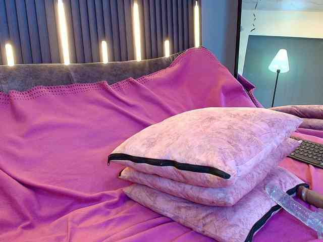 Scarlettaviebby webcam