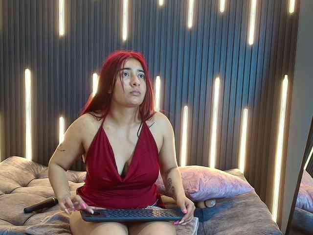 Scarlettaviebby webcam