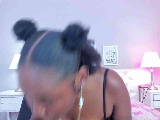 Karlaa-Ramirez webcam