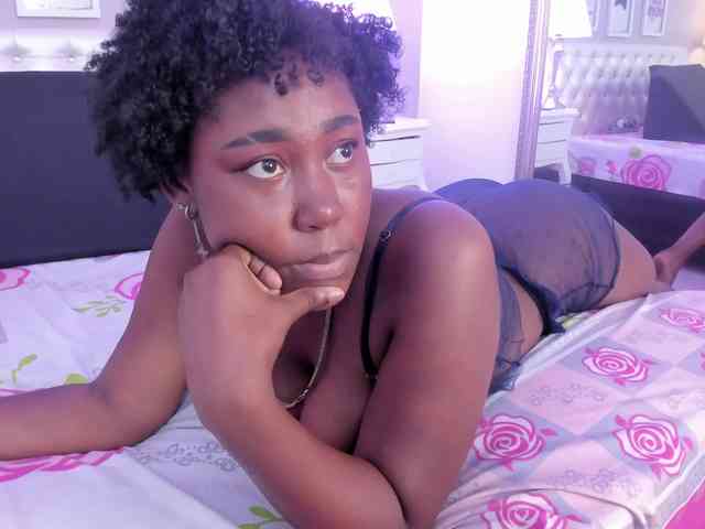 Karlaa-Ramirez webcam