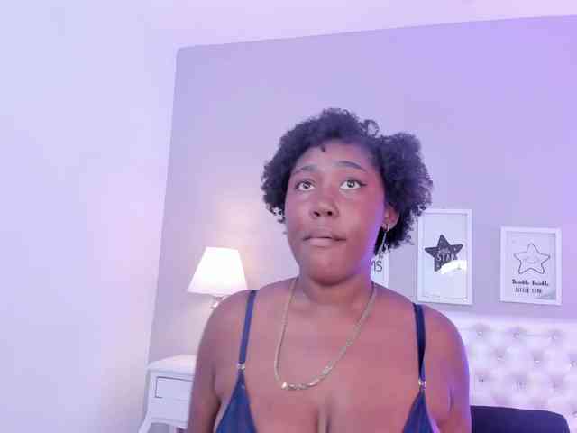 Karlaa-Ramirez webcam