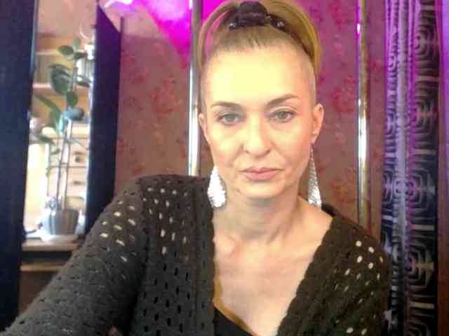 Soniadance Live Webcam on BongaCams