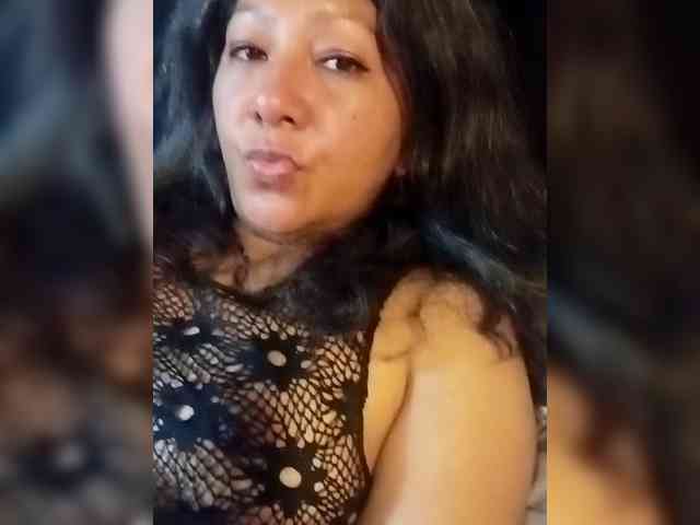 DAKOTA-BRAZEN webcam