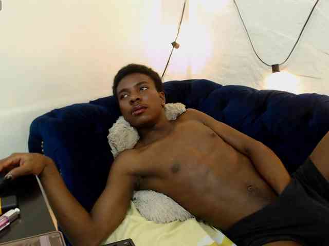 NoahJhonson69 Live Webcam on BongaCams