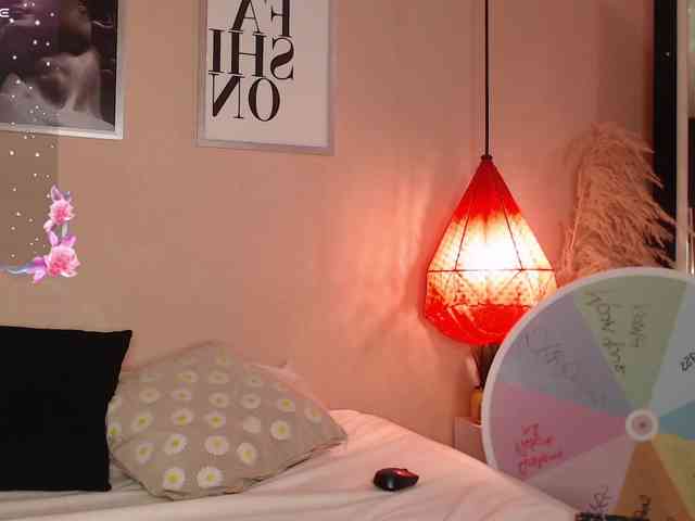 LilithWattson webcam