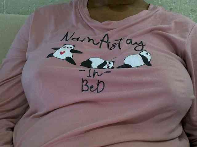 NewBeginnings8 Live Webcam on BongaCams