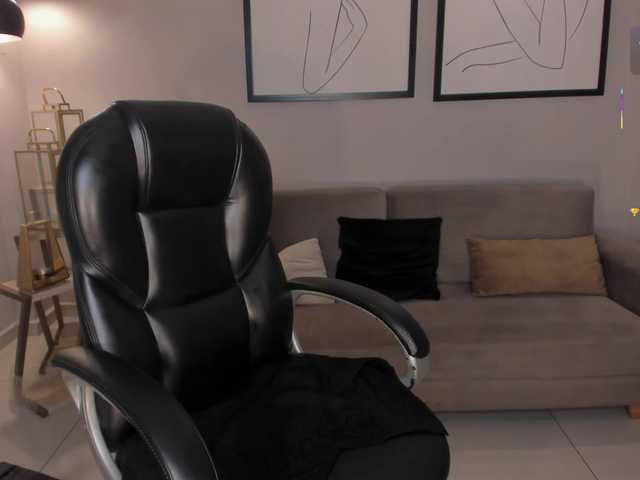 RossiRivers's BongaCams show and profile