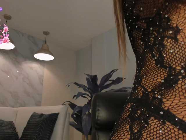 LisaFlowers's BongaCams show and profile