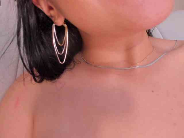 MelaniaSoley MelaniaSoley