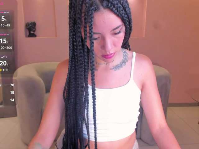 SaritaSantos's BongaCams show and profile