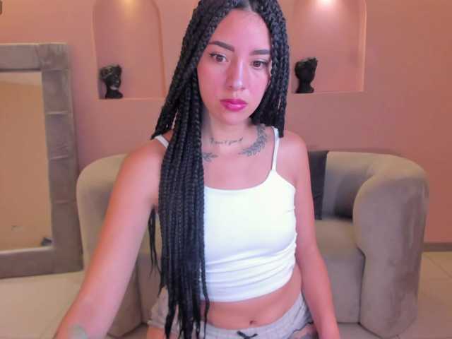 SaritaSantos's BongaCams show and profile