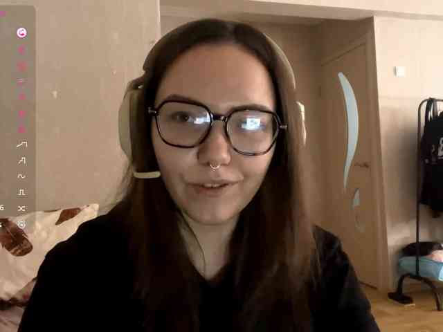 EsterAiu webcam