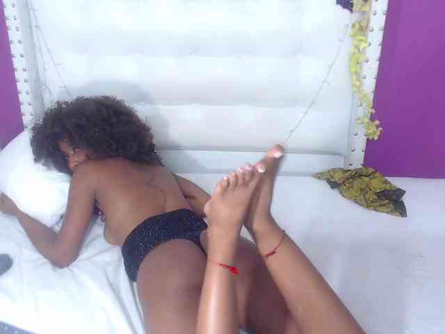 innocent-sexy-baby webcam