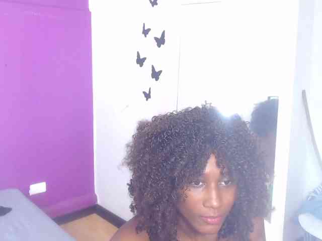 innocent-sexy-baby webcam