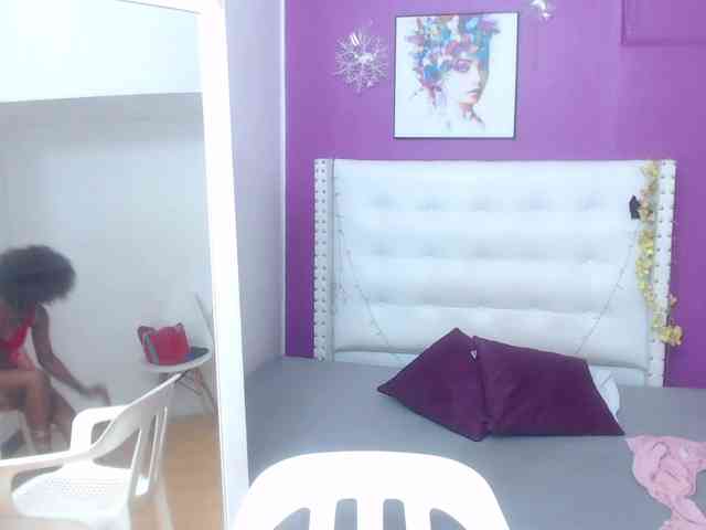 innocent-sexy-baby webcam