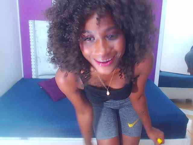 innocent-sexy-baby webcam