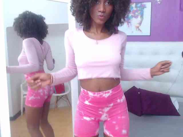 innocent-sexy-baby webcam