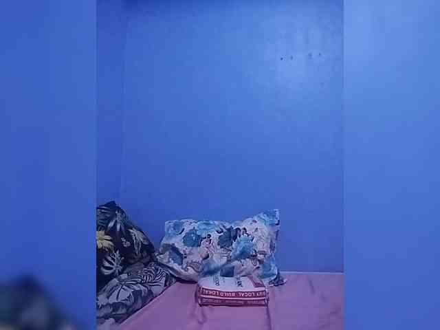 HotMomma33 HotMomma33