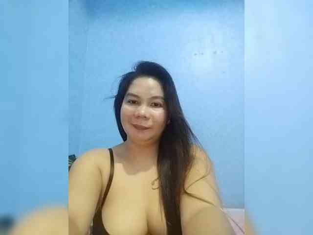 HotMomma33 HotMomma33