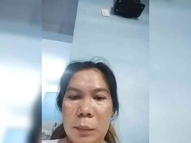 HotMomma33 HotMomma33