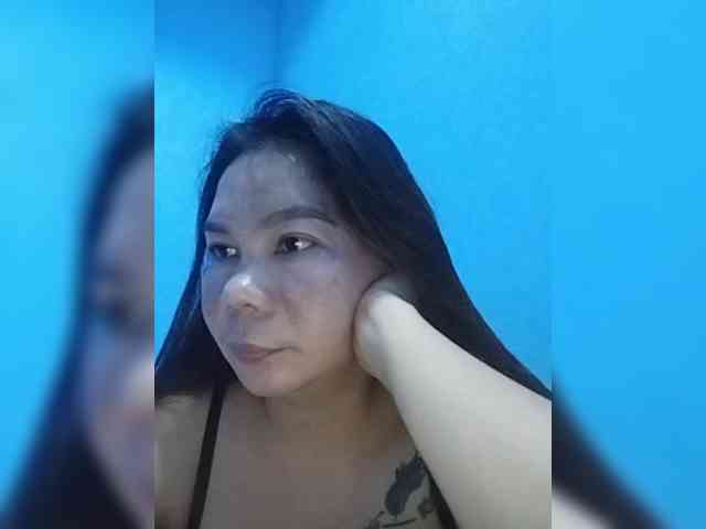 HotMomma33 HotMomma33