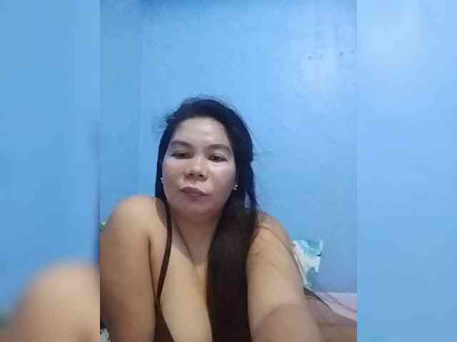 HotMomma33 HotMomma33