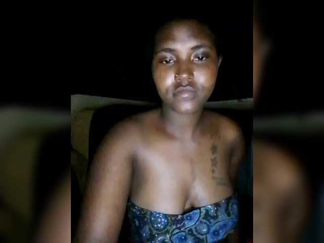 Davinalola's BongaCams show and profile