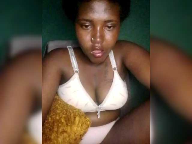  Davinalola chat room