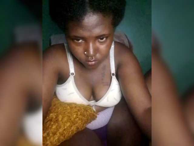  Davinalola chat room