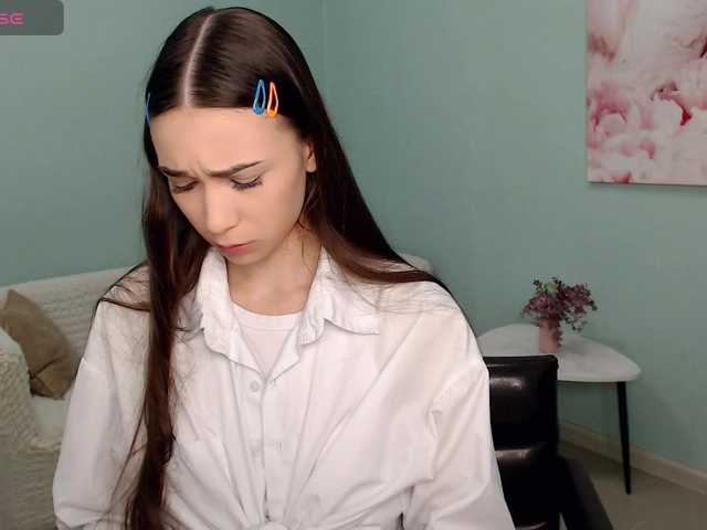 AmyJonas live cam profile