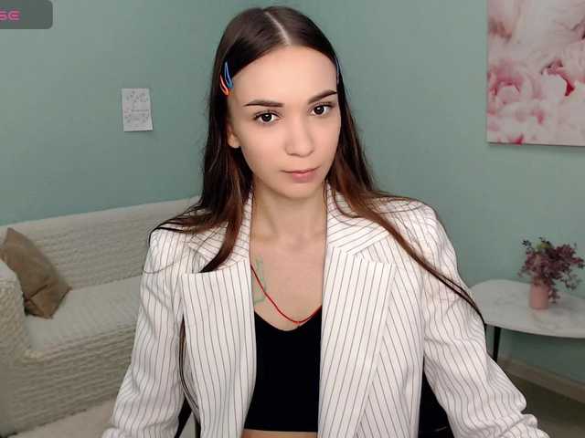 AmyJonas's BongaCams show and profile
