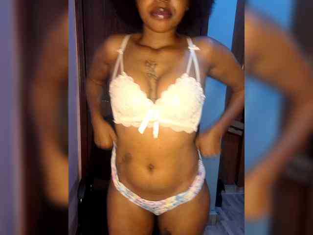 underratedbarb webcam