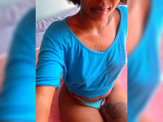 underratedbarb webcam