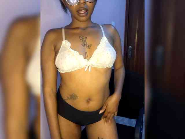 underratedbarb webcam